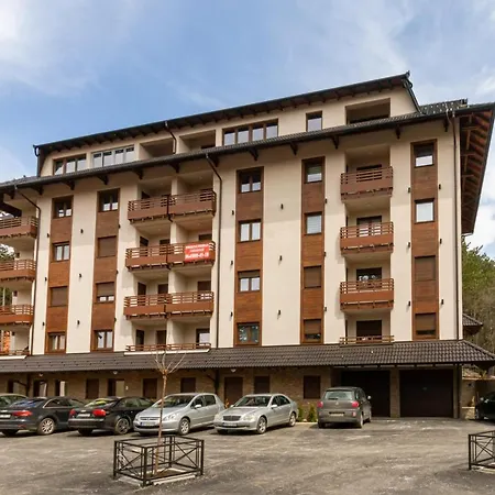 Apartament & Djuric *