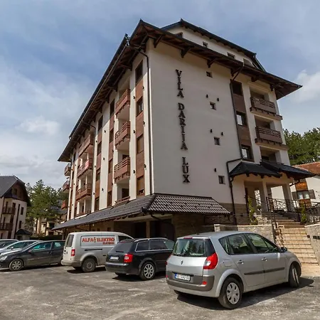 & Djuric Apartamento